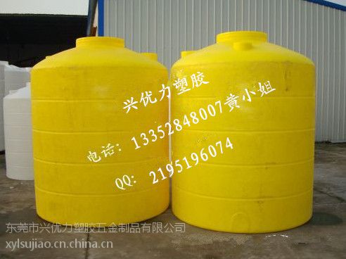 東莞廠家直銷(xiāo) 醫(yī)用塑料pe加藥箱 防腐蝕塑料pe熔鹽箱 3噸食品級(jí)環(huán)保儲(chǔ)水箱圖片大全